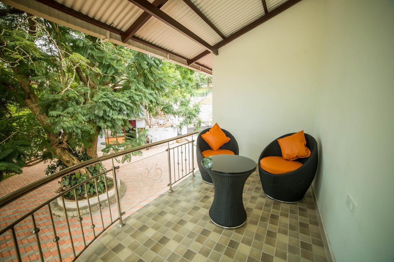 Lakshmi Holiday Resort Kotagiri Esterno foto